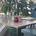 Cyano Frejus-saint Raphael Hotel