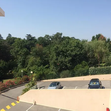 Hotel Cyano Fréjus-saint Raphaël 3*