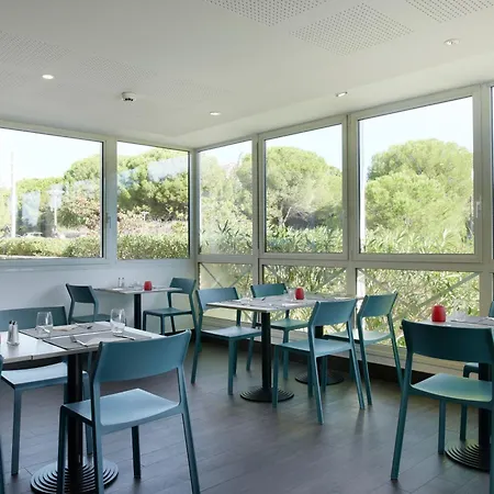 Restaurant Kyriad Hotel Fréjus