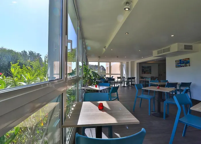 فندق Cyano Frejus-saint Raphael Fréjus