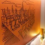 Cyano Frejus-saint Raphael Otel