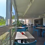 Hotel Cyano Fréjus-saint Raphaël Fréjus
