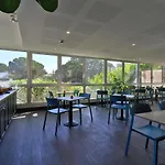 Hotel Cyano Fréjus-saint Raphaël Fréjus