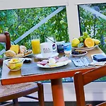 Cyano Fréjus-saint Raphaël Hotel Fréjus