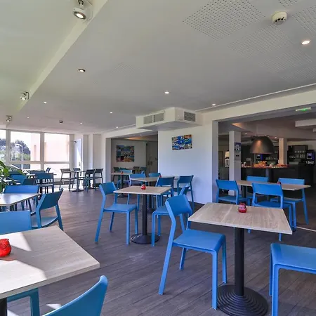 Cyano Frejus-saint Raphael فندق Fréjus
