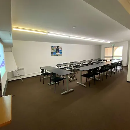 Cyano Frejus-saint Raphael Hotel