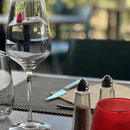 Cyano Fréjus-saint Raphaël 3*