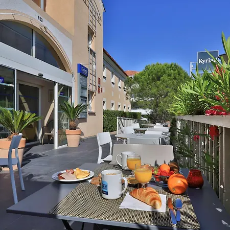 Cyano Frejus-saint Raphael Hotel 3*