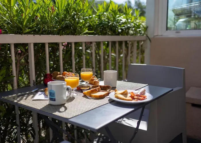 Cyano Frejus-saint Raphael 3* Fréjus