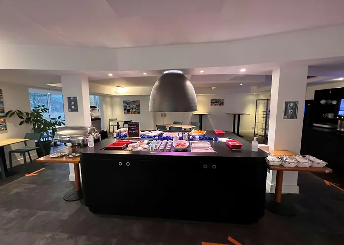 Cyano Fréjus-saint Raphaël Hotel Fréjus