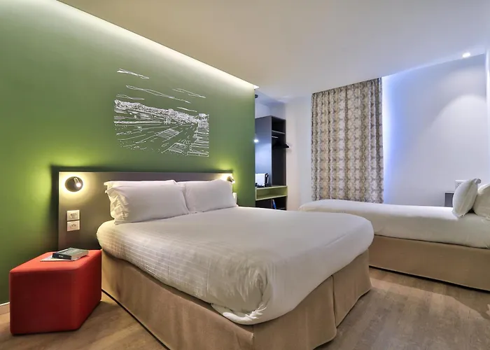 Hotell Cyano Frejus-saint Raphael 3*