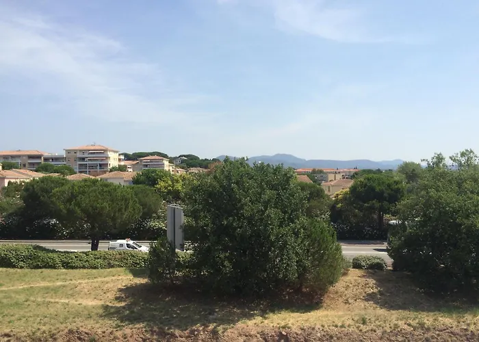 Hotell Cyano Frejus-saint Raphael Fréjus